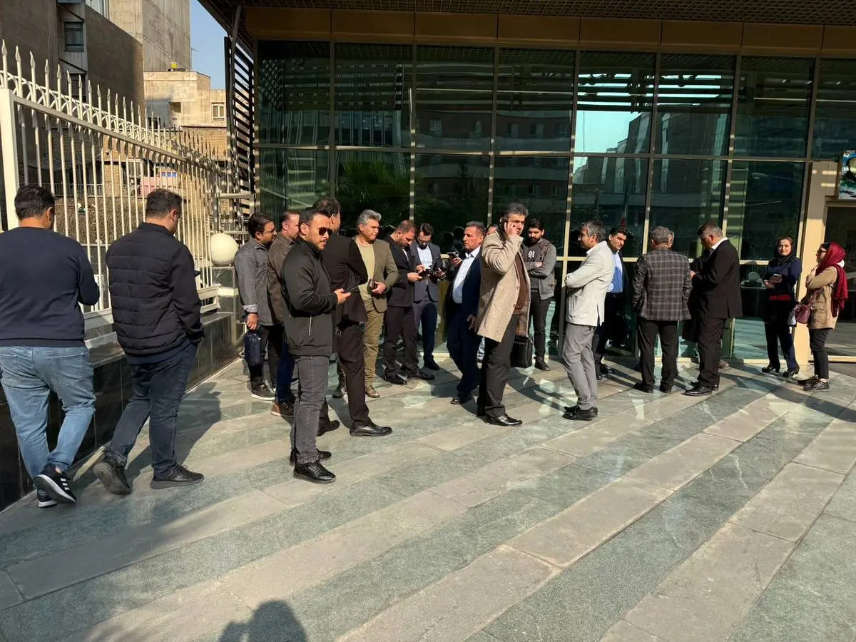 تجمع واردکنندگان برنج در اعتراض به عدم دریافت ارز واردات 