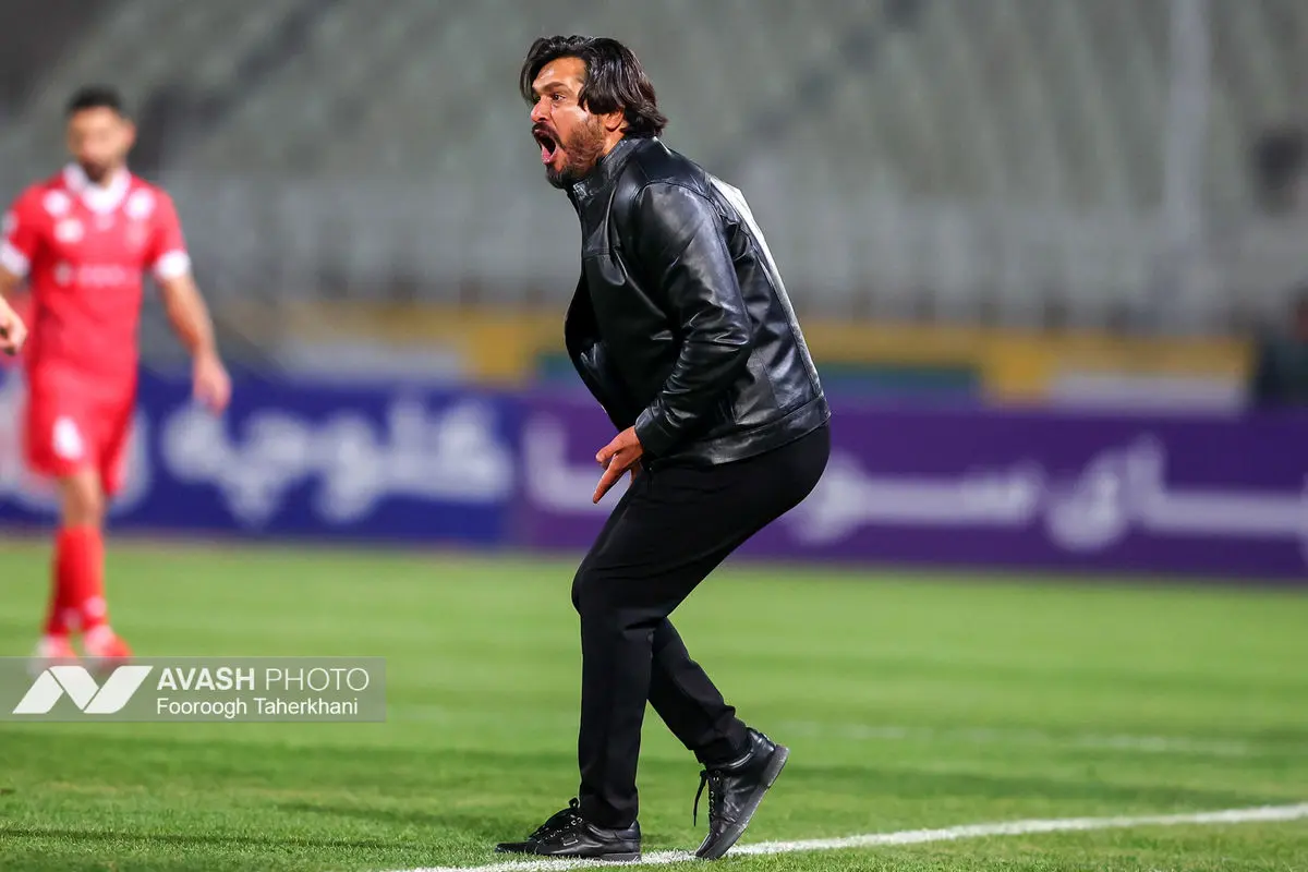 لیگ برتر فوتبال - پیکان و پرسپولیس