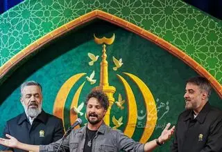 بوسه مصطفی راغب بر شانه محمود کریمی در امامزاده صالح+عکس