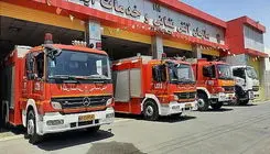 لحظه آتش سوزی ساختمان متروکه در اتوبان مدرس شمال  