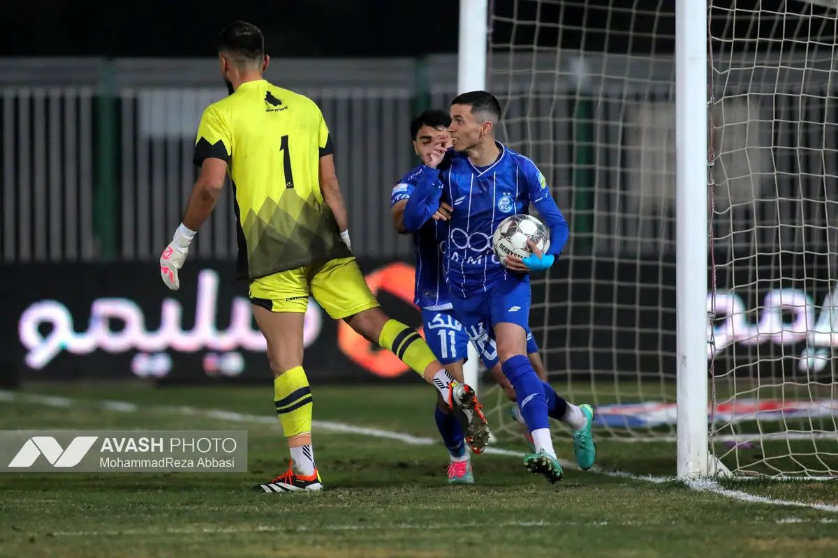 جام حذفی فوتبال ایران - استقلال و پادیاب