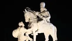 علت جابجایی مجسمه جنجالی میدان انقلاب چه بود؟