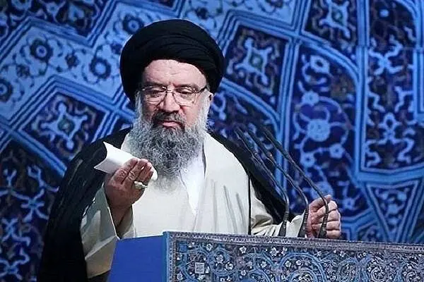 برگزاری نماز جمعه تهران به امامت خاتمی/ میزهای خدمت در جوار شهدای گمنام