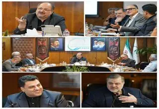 برگزاری نشست بررسی مسیرهای تامین برق مجتمع‌های منطقه ویژه پتروشیمی ماهشهر به میزبانی هلدینگ خلیج فارس