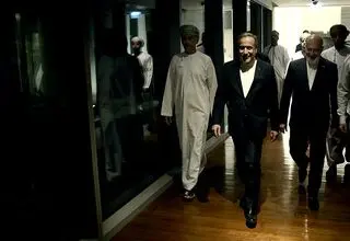ورود عراقچی به مسقط