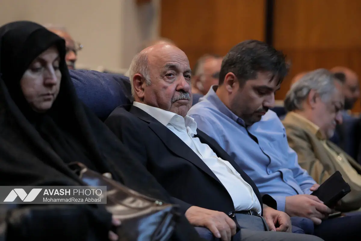 ابوالقاسم قاسم‌زاده، روزنامه‌نگار برجسته، مدیر فرهنگی