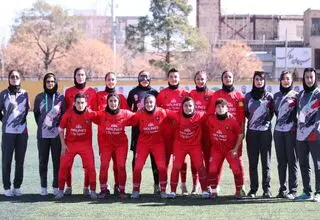 زنان تراکتور به دسته یک صعود کردند