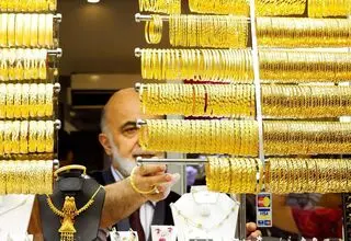 بازار روز؛ طلا گران شد، قیمت دلار از ۸۱ هزار تومان عبور کرد