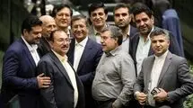 باید به دولت فرصت داد/ استیضاح همتی مشکلی را حل نمی‌کند
