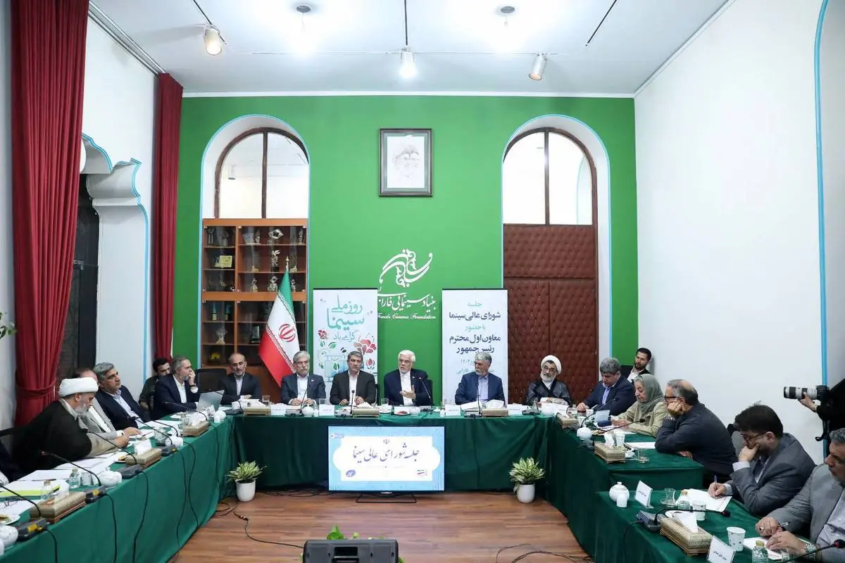معاون اول رئیس جمهور: از هنرمندان خارج از کشور دعوت می‌کنیم به میهن بازگردند