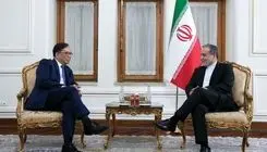 وزیر امور خارجه فیلیپین با عراقچی دیدار کرد 