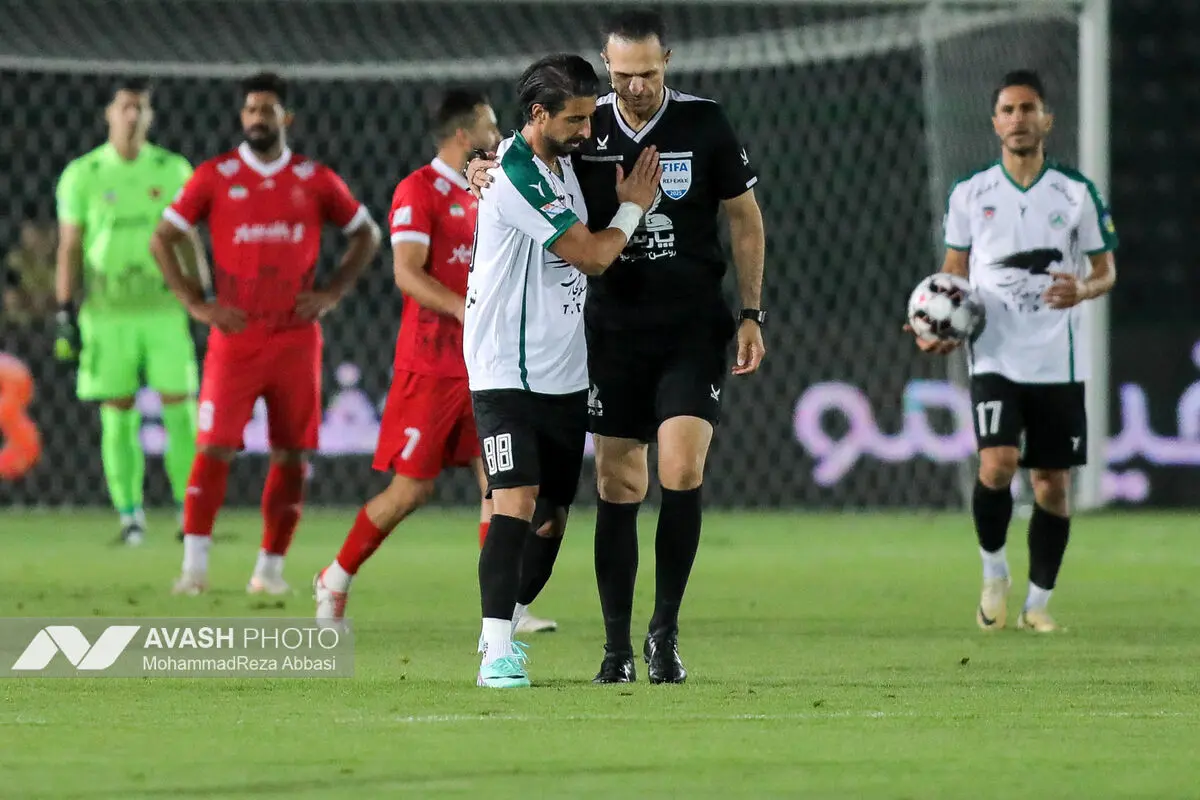 هفته هشتم لیگ برتر فوتبال ایران؛ پرسپولیس - ذوب‌آهن