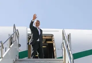پزشکیان لرستان را ترک کرد
