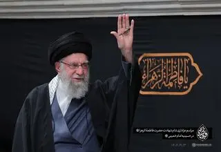 مجلس مالزی برای آیت‌الله خامنه‌ای و ایرانیان یک دقیقه سکوت اعلام کرد
