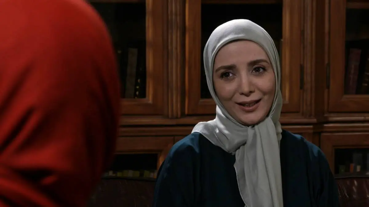 دورهمی بازیگران زن سریال لیسانسه‌ها+عکس