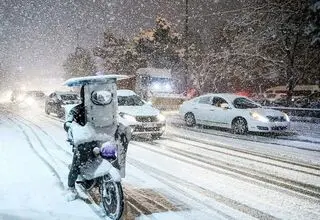 بارش باورنکردنی برف در کویر مصر +فیلم