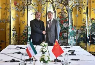 دیدار وزیر خارجه چین با معاون شورای امنیت ملی ایران