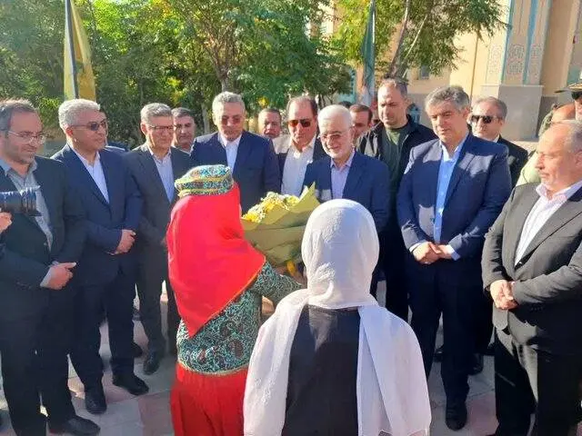 وزیر کشور به ساوه رفت