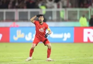 دنیا آماده جام‌جهانی است، ما سرگرم دلقک‌بازی!