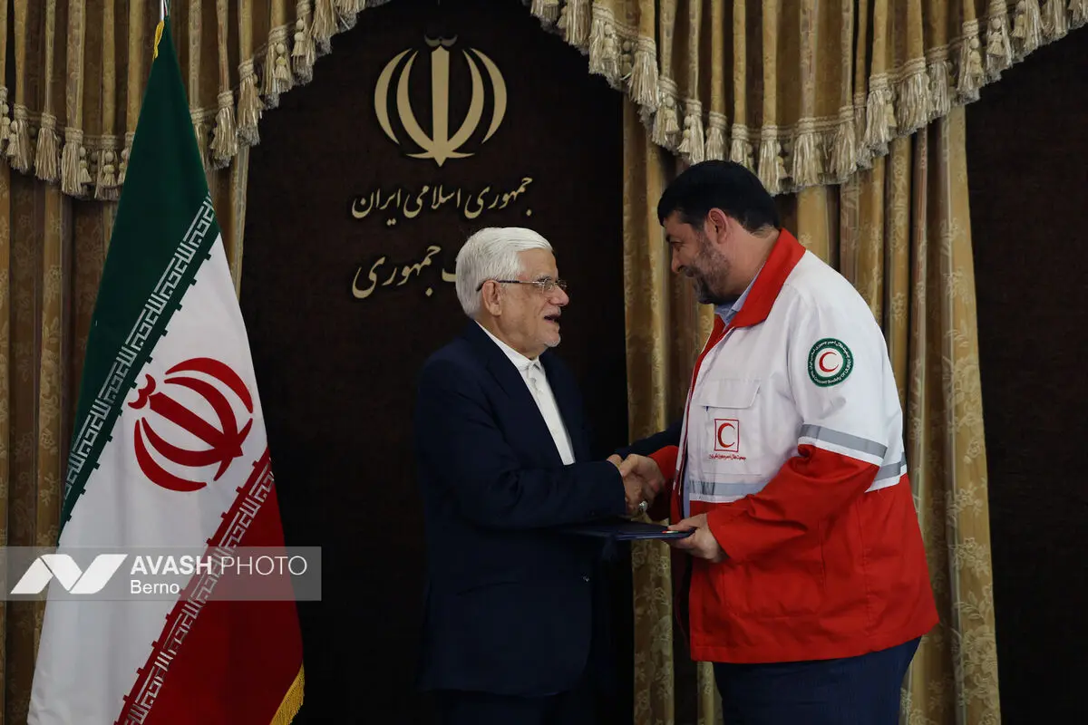 تقدیر از فعالان مراسم اربعین با حضور معاون اول رئیس جمهور