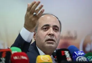قیمت کالا‌های اساسی در طرح کالا برگ ثابت می‌ماند