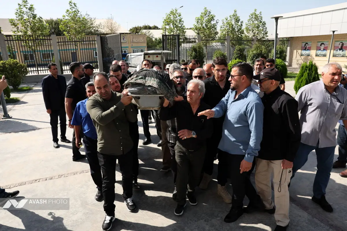 تشییع پیکر «محمدرضا سوخته‌سرایی»