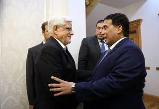 اعلام آمادگی ایران برای در اختیار گذاشتن تجربه‌های تحریم به لیبی