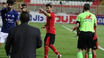 اخلاق گمشده در مستطیل سبز