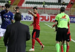 اخلاق گمشده در مستطیل سبز