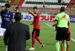 اخلاق گمشده در مستطیل سبز