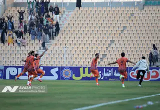 جام حذفی فوتبال ایران -  استقلال و پادیاب 