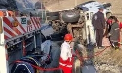 واژگونی کامیون در این محور 