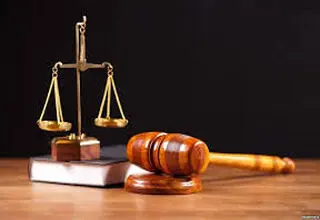 چرا جان زن در ترازوی قانون سبک‌تر است؟