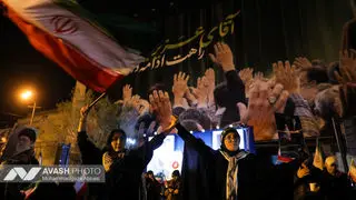 هفتمین شب تجمع مردم تهران در سوگ رهبر شهید