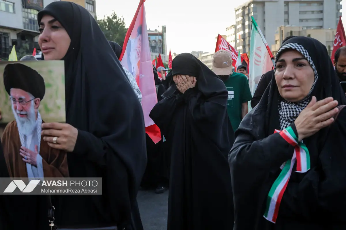 مراسم تشییع پیکر مطهر رهبر شهید انقلاب در تهران -