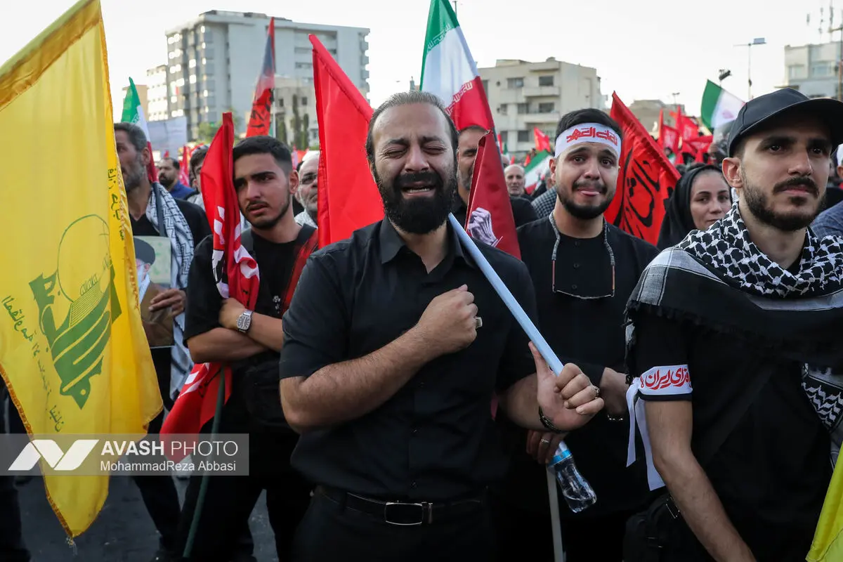 مراسم تشییع پیکر مطهر رهبر شهید انقلاب در تهران - ۲