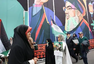 گزارش تصویری از گوشه و کنار راهپیمایی روز قدس