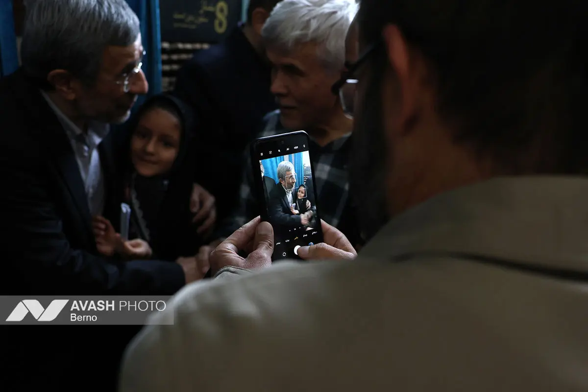 مراسم یادبود زرین احمدی‌نژاد در مسجد جامع نارمک