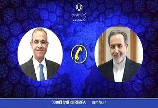 گفتگوی تلفنی وزرای خارجه ایران و مصر