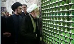 حضور مهدی کروبی در حرم امام (ره)