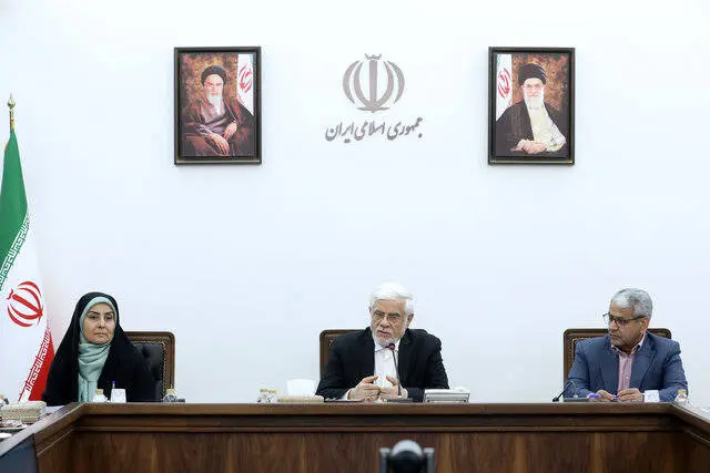 عارف: وقت طلایی توسعه کریدورها را از دست دادیم