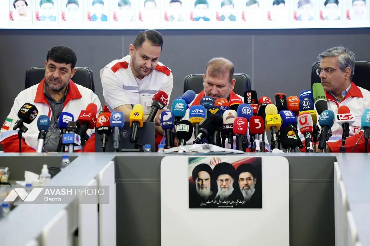 نشست خبری رئیس جمعیت هلال احمر