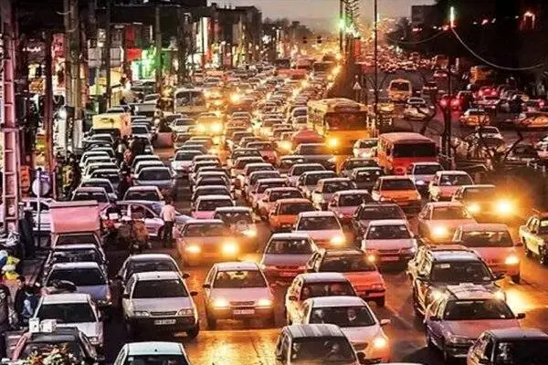 افزایش ترافیک معابر اطراف نمایشگاه کتاب تهران