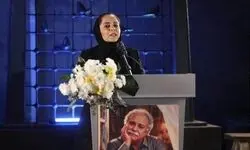 یلدا کاسبی: خرسندی که پدرم این همه درد و داغ ندید