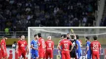 جدال لفظی بازیکنان استقلال و تراکتور