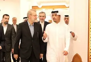 دیدار لاریجانی با وزیر خارجه‌ قطر