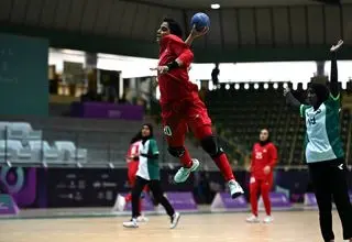 هندبال ایران- مالدیو؛ برتری ۴٩ بر ١٣ دختران ایران