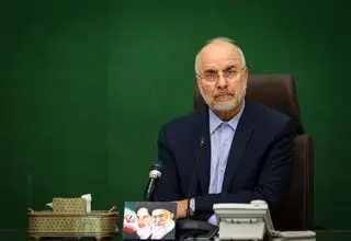 قالیباف: مشت محکم سپاه باید بر سر دشمن فرود بیاید