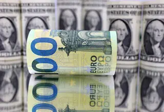 داد و ستد بیش از ۷۳۳ میلیون دلار انواع ارز در بازار در هفته‌ای که گذشت