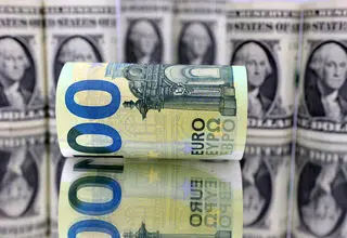 داد و ستد بیش از ۷۳۳ میلیون دلار انواع ارز در بازار در هفته‌ای که گذشت
